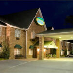 Mountain Inn & Suites
